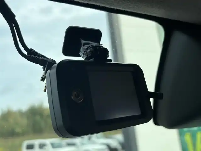 トヨタ ルーミー カスタムG 奈良県 2019(令1)年 2.9万km パールホワイトⅢ 純正ナビ（KSCN-W68）/（フルセグ／ＢＴ／ＣＤ／ＤＶＤ）/クルーズコントロール/バックカメラ/前後コーナーセンサー/プリクラッシュセーフティ/レーンキープ/両側パワースライドドア/フォグランプ/ＬＥＤヘッドライト/前方ドライブレコーダー（UP-K043）/純正14インチＡＷ