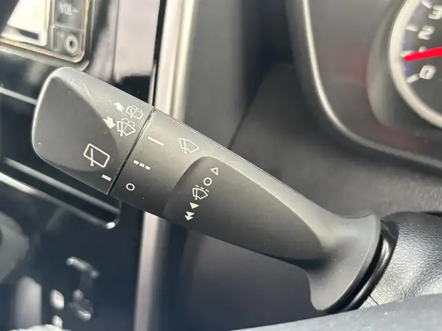 トヨタ ルーミー カスタムG 奈良県 2019(令1)年 2.9万km パールホワイトⅢ 純正ナビ（KSCN-W68）/（フルセグ／ＢＴ／ＣＤ／ＤＶＤ）/クルーズコントロール/バックカメラ/前後コーナーセンサー/プリクラッシュセーフティ/レーンキープ/両側パワースライドドア/フォグランプ/ＬＥＤヘッドライト/前方ドライブレコーダー（UP-K043）/純正14インチＡＷ