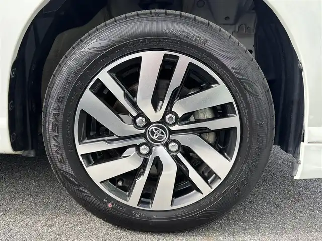 トヨタ ルーミー カスタムG 奈良県 2019(令1)年 2.9万km パールホワイトⅢ 純正ナビ（KSCN-W68）/（フルセグ／ＢＴ／ＣＤ／ＤＶＤ）/クルーズコントロール/バックカメラ/前後コーナーセンサー/プリクラッシュセーフティ/レーンキープ/両側パワースライドドア/フォグランプ/ＬＥＤヘッドライト/前方ドライブレコーダー（UP-K043）/純正14インチＡＷ