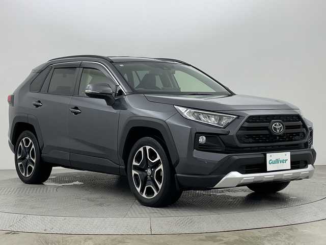 トヨタ ＲＡＶ４ アドベンチャー 新潟県 2020(令2)年 3.4万km グレーメタリック 4WD/純正ナビ/　　BT/MiraCast/FM/AM/バックカメラ/サイドカメラ/レーダークルーズコントロール/LEDオートライト/オートハイビーム/純正19インチアルミホイール/ステアリングスイッチ/ルーフレール/USBポート/BSM/スマートキー/ビルトインETC