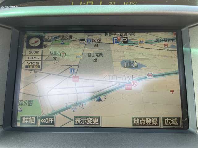 トヨタ セルシオ C インテリアセレクション 三重県 2005(平17)年 9.6万km ホワイトパールクリスタルシャイン 登録時走行距離　９５１４９ｋｍ/禁煙車/サンルーフ/黒皮シート/ETC/純正ナビ/AM/FM/CD/MD/TV（ワンセグ）/ドライブレコーダー（前後）/コーナーセンサー/クルーズコントロール/ステアリングスイッチ/パワーシート/シートメモリー/シートヒーター・クーラー/AUTOウインドウ/AUTOライト/電格ミラー/純正フロアマット/純正18インチアルミホイール/スタットレス・ゴムチェーン