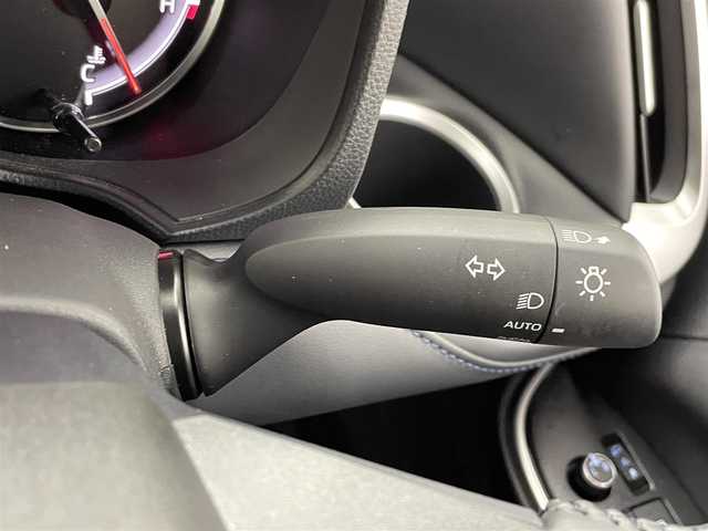 トヨタ ヴォクシー S－Z 熊本県 2022(令4)年 3.1万km グリッターブラックガラスフレーク 禁煙車　/純正10.5インチナビ（CD・DVD・ＡｐｐｌＣａｒＰｌａｙ・ＡｎｄｒｏｉｄＡｕｔｏ・ＢＴ・フルセグ・USB・HDMI）/バックカメラ　/ビルトインＥＴＣ２．０　/両側パワースライドドア　/前後クリアランスソナー　/快適利便パッケージ/・ハンズフリーオートスライド/・セカンドオットマン/・セカンドシートヒーター/・パワーバックドア/トヨタセーフティーセンス/・プリクラッシュセーフティ/・レーントレーシングアシスト/・レーンデェパーチャアラート/・レーダークルーズコントロール/・アダプティブハイビームアシスト/・オートマチックハイビーム/・ロードサインアシスト/・発進お知らせ機能/・フロントクロストラフィックアラート/・レーンチェンジアラート/・緊急時操舵支援/・ドライバー異常対応システム/横滑り防止/アイドリングストップ/前席シートヒーター/ステアリングヒーター/ハーフレザーシート/純正フロアマット/純正１７インチAW/オートライト/三眼ヘッドライト/フォグライト/スマートキー/プッシュスタート/保証書/