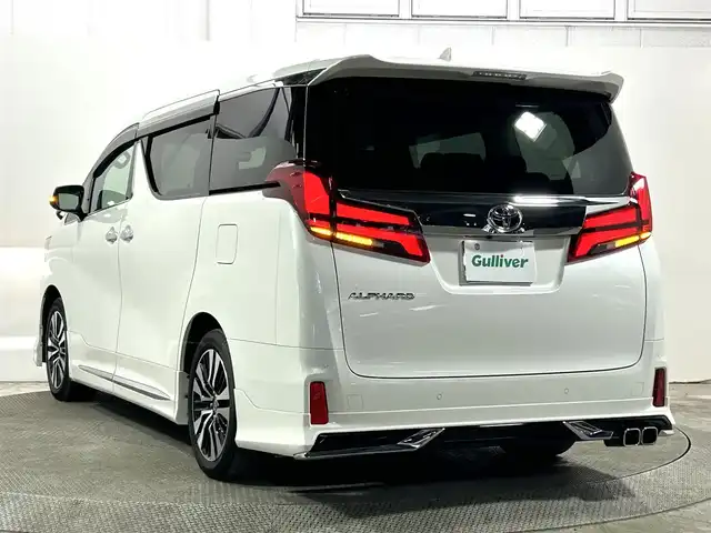 トヨタ アルファード S Cパッケージ 大阪府 2023(令5)年 2.7万km ホワイトパールクリスタルシャイン サンルーフ　黒革シート　モデリスタエアロ　三眼ＬＥＤ　純正ナビＴＶ　デジタルインナーミラー　電動リアゲート　パワーシート／ヒーター／エアコン　ＢＳＭ　衝突軽減　レーダーＣ　１００Ｖ電源