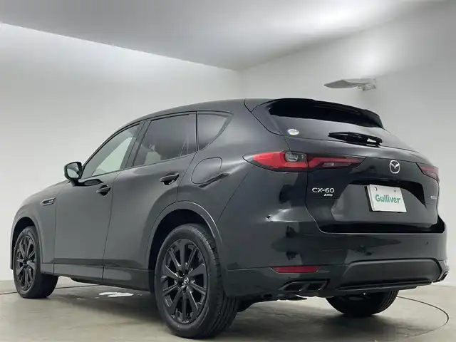 マツダ ＣＸ－６０ XD HV プレミアムスポーツ 岡山県 2023(令5)年 0.9万km ジェットブラックマイカ 純正１２．３インチナビ/（Bluetooth/フルセグTV/Carplay）/サンルーフ/ＢＯＳＥサウンド/茶革ハーフレザーシート/衝突軽減ブレーキシステム/レーダークルーズコントロール/アラウンドビューモニター/ビルトインＥＴＣ２．０/ブラインドスポットモニター/オートハイビーム/ＬＥＤヘッドライト/フォグランプ/純正ドライブレコーダー（前後）/シートヒータ（後席も）/エアシート/ステアリングヒーター/置くだけ充電/パドルシフト/ＵＳＢ接続/パワーバックドア/パーキングサポート/オートホールド/ヘッドアップディスプレイ/スマートキー×2