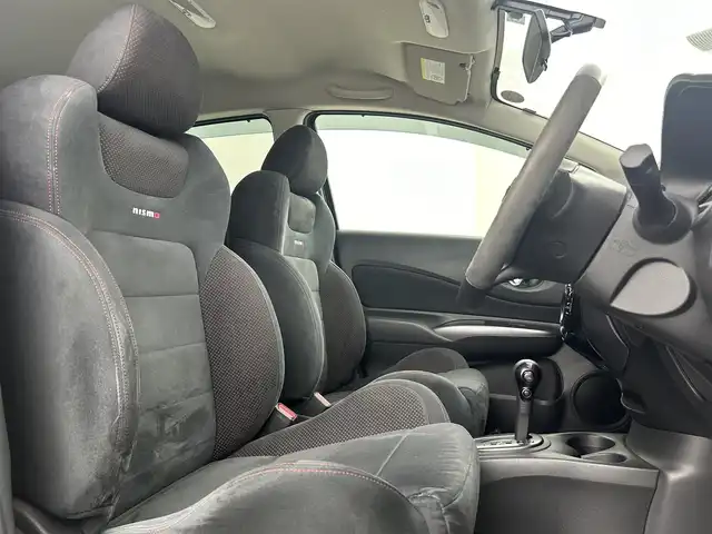日産 ノート ニスモ 埼玉県 2016(平28)年 1.6万km スーパーブラック 純正ナビ　Ｂｌｕｅｔｏｏｔｈ　バックカメラ　ＥＴＣ　オートライト　ＥＴＣ　アイドリングストップ　スマートキー×２　プッシュスタート　純正１６インチアルミホイール　純正フロアマット