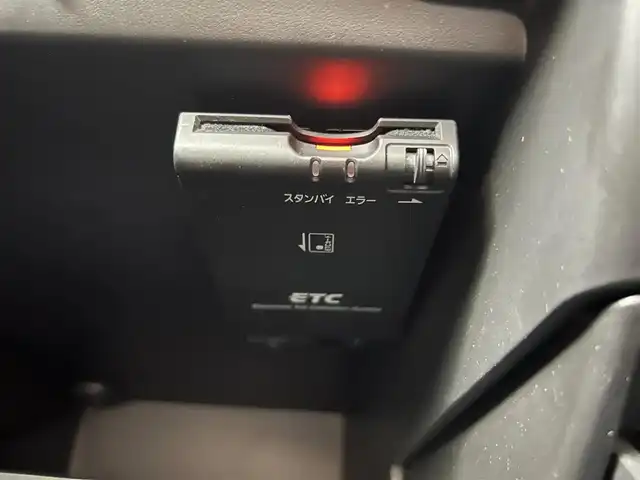 日産 ノート ニスモ 埼玉県 2016(平28)年 1.6万km スーパーブラック 純正ナビ　Ｂｌｕｅｔｏｏｔｈ　バックカメラ　ＥＴＣ　オートライト　ＥＴＣ　アイドリングストップ　スマートキー×２　プッシュスタート　純正１６インチアルミホイール　純正フロアマット