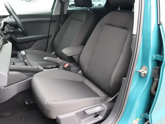アウディ Ａ１ SB 25TFSI 宮城県 2021(令3)年 3.2万km ＤグリーンⅡ 純正ナビ【ＢＴ／ＵＳＢ】/アダプティブクルーズコントロール　/バックカメラ　/バーチャルコックピット　/マトリクスＬＥＤ　/シートヒーター(DN席)/純正１５インチＡＷ　/レーンキープアシスト　/コーナーセンサー(前後)/ブラインドスポットアシスト/プッシュスタート/アドバンスドキー/オートマチックハイビーム/オートライト/アイドリングストップ/MTモード付/ETC2.0　/禁煙車