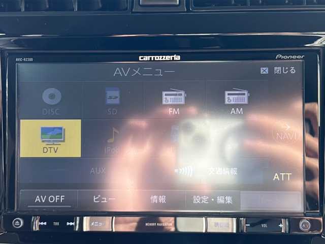 スズキ ジムニー ランドベンチャー 石川県 2016(平28)年 2.2万km スチールグレーメタリック 社外ナビ（ｉＰｏｄ／ＡＵＸ／ＣＤ／ＴＶ／ＵＳＢ）/バックカメラ/リモコンキー/スペアキー/ドラレコ/純正１６インチＡＷ/社外ＥＴＣ/リフトアップ/電動格納ウィンカーミラー/レザーシート/運転席シートヒーター/純正フロアマット/４WD