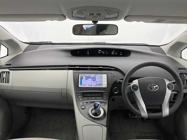 トヨタ プリウス S ツーリングセレクション 千葉県 2010(平22)年 5.9万km ホワイトパールクリスタルシャイン 純正ナビ/　CD/DVD/TV/オートライト/エアロ（S/R）/社外マフラー（GANADOR）/モデリスタフロントグリル/ビルトインETC/フォグランプ/電動格納ミラー/フロアマット/プッシュスタート/スマートキー