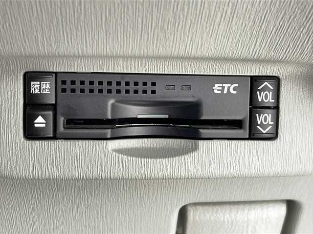 トヨタ プリウス S ツーリングセレクション 千葉県 2010(平22)年 5.9万km ホワイトパールクリスタルシャイン 純正ナビ/　CD/DVD/TV/オートライト/エアロ（S/R）/社外マフラー（GANADOR）/モデリスタフロントグリル/ビルトインETC/フォグランプ/電動格納ミラー/フロアマット/プッシュスタート/スマートキー