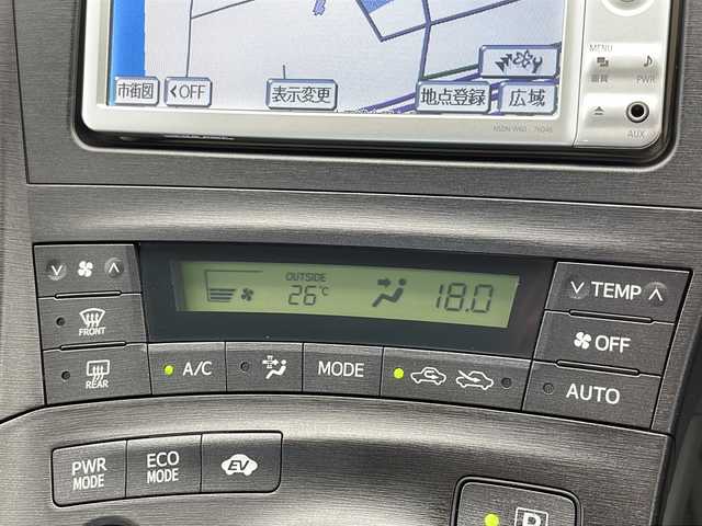 トヨタ プリウス S ツーリングセレクション 千葉県 2010(平22)年 5.9万km ホワイトパールクリスタルシャイン 純正ナビ/　CD/DVD/TV/オートライト/エアロ（S/R）/社外マフラー（GANADOR）/モデリスタフロントグリル/ビルトインETC/フォグランプ/電動格納ミラー/フロアマット/プッシュスタート/スマートキー