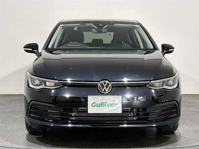 フォルクスワーゲン ＶＷ ゴルフ eTSI アクティブ 愛媛県 2022(令4)年 2.6万km 黒 ・純正メモリーナビゲーション/・Bluetooth/フルセグテレビ/・バックカメラ/・ドライブレコーダー/・ETC/・LEDヘッドライト/・コーナーセンサー/・ヘッドアップディスプレイ/・スマートキー