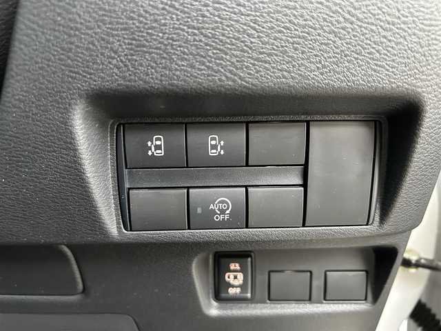 日産 ルークス HWS X プロパイロットED 熊本県 2023(令5)年 3.1万km ホワイトパール プロパイロット/プッシュスタート/純正ナビ/（フルセグTV・BTオーディオ・SD）/ドライブレコーダー/純正15インチAW/両側パワースライドドア/前席シートヒーター/LEDヘッドライト/オートライト/フォグライト/前後コーナーセンサー/横滑り防止装置/ウィンカーミラー/純正フロアマット/純正ドアバイザー/新車保証書/取扱説明書/スマートスペアキー×1本