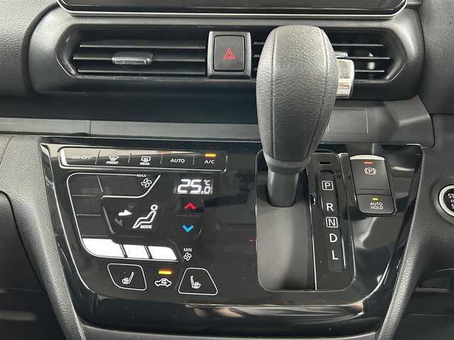 日産 ルークス HWS X プロパイロットED 熊本県 2023(令5)年 3.1万km ホワイトパール プロパイロット/プッシュスタート/純正ナビ/（フルセグTV・BTオーディオ・SD）/ドライブレコーダー/純正15インチAW/両側パワースライドドア/前席シートヒーター/LEDヘッドライト/オートライト/フォグライト/前後コーナーセンサー/横滑り防止装置/ウィンカーミラー/純正フロアマット/純正ドアバイザー/新車保証書/取扱説明書/スマートスペアキー×1本