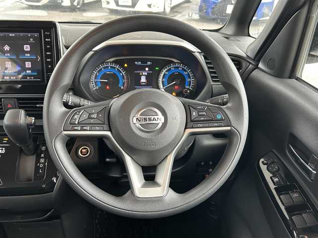 日産 ルークス HWS X プロパイロットED 熊本県 2023(令5)年 3.1万km ホワイトパール プロパイロット/プッシュスタート/純正ナビ/（フルセグTV・BTオーディオ・SD）/ドライブレコーダー/純正15インチAW/両側パワースライドドア/前席シートヒーター/LEDヘッドライト/オートライト/フォグライト/前後コーナーセンサー/横滑り防止装置/ウィンカーミラー/純正フロアマット/純正ドアバイザー/新車保証書/取扱説明書/スマートスペアキー×1本