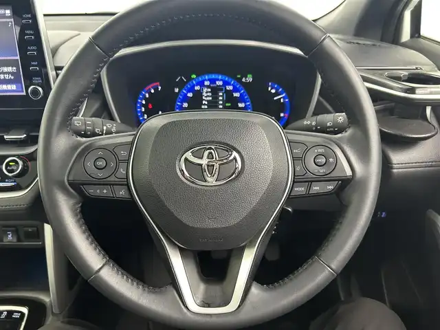 トヨタ カローラ クロス ハイブリッド Z 千葉県 2022(令4)年 1.6万km プラチナホワイトパールマイカ トヨタセーフティセンス/・プリクラッシュセーフティ/・レーントレーシングアシスト/・ブラインドスポットモニター/・コーナーセンサー/・ロードサインアシスト/ナビ付９インチディスプレイオーディオ/・USB/・Bluetooth/・Miracast/全方位カメラ/パワーバックドア/レーダークルーズコントロール/LEDオートライト/ハーフレザーシート/D席パワーシート/前席シートヒーター/純正18インチアルミホイール/プッシュスタート/スマートキー/ETC2.0