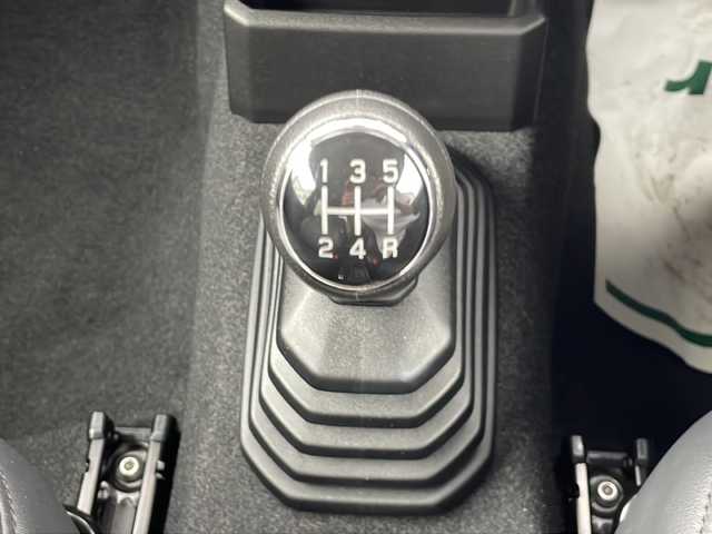 スズキ ジムニー XC 静岡県 2022(令4)年 2.4万km キネティックイエロー/ブラック メモリナビ/フルセグテレビ/バックカメラ/アイドリングストップ/クルーズコントロール/プッシュスタート/ETC/オートライト/コーナーセンサー/横滑り防止装置/レーンキープアシスト/カーテンエアバッグ/衝突被害軽減システム/LEDヘッドライト/スペアキー