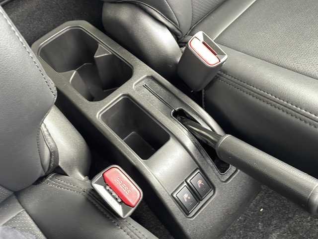 スズキ ジムニー XC 静岡県 2022(令4)年 2.4万km キネティックイエロー/ブラック メモリナビ/フルセグテレビ/バックカメラ/アイドリングストップ/クルーズコントロール/プッシュスタート/ETC/オートライト/コーナーセンサー/横滑り防止装置/レーンキープアシスト/カーテンエアバッグ/衝突被害軽減システム/LEDヘッドライト/スペアキー