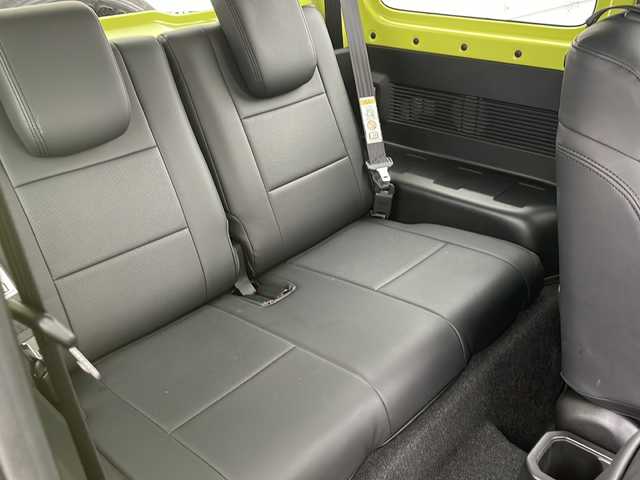 スズキ ジムニー XC 静岡県 2022(令4)年 2.4万km キネティックイエロー/ブラック メモリナビ/フルセグテレビ/バックカメラ/アイドリングストップ/クルーズコントロール/プッシュスタート/ETC/オートライト/コーナーセンサー/横滑り防止装置/レーンキープアシスト/カーテンエアバッグ/衝突被害軽減システム/LEDヘッドライト/スペアキー