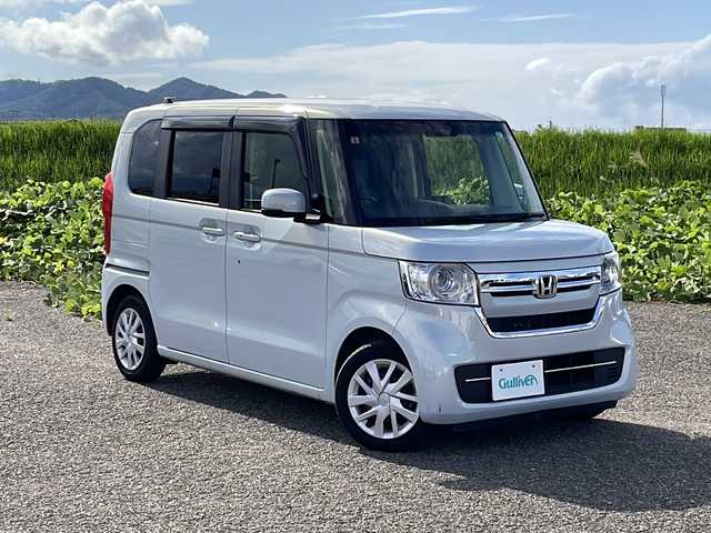ホンダ Ｎ ＢＯＸ L 新潟県 2023(令5)年 1.5万km プレミアムサンライトホワイトパール 純正ディスプレイオーディオ/CD/BT/USB/ワンセグテレビ/バックカメラ/ETC/衝突被害軽減ブレーキ/レーンキープアシスト/レーダークルーズコントロール/片側パワースライドドア/ベンチシート/シートヒーター /ステアリングスイッチ/コーナーセンサー/スマートキー/プッシュスタート/LEDヘッドライト/オートライト/オートハイビーム