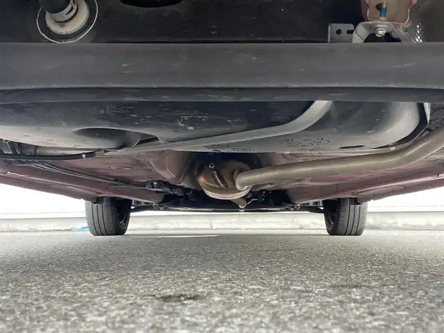 スズキ スペーシア HYBRID X 滋賀県 2021(令3)年 3.4万km チアフルピンクメタリック/ホワイト2トーンルーフ 社外ナビ/(CD/AM/FM)/両側電動スライドドア/衝突軽減ブレーキ/レーンキープアシスト/アイドリングストップ/コーナーセンサー/D席シートヒーター/USB