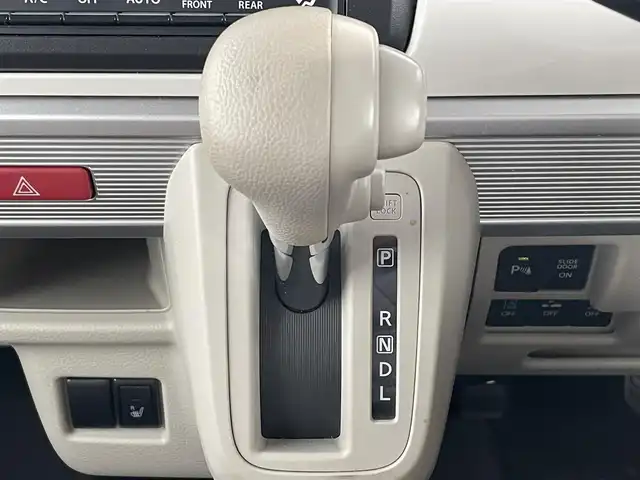 スズキ スペーシア HYBRID X 滋賀県 2021(令3)年 3.4万km チアフルピンクメタリック/ホワイト2トーンルーフ 社外ナビ/(CD/AM/FM)/両側電動スライドドア/衝突軽減ブレーキ/レーンキープアシスト/アイドリングストップ/コーナーセンサー/D席シートヒーター/USB