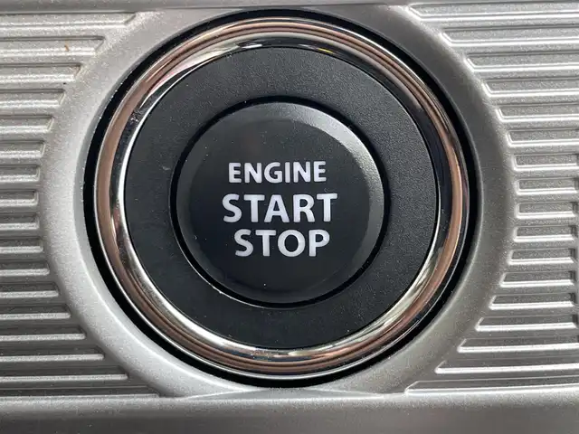 スズキ スペーシア HYBRID X 滋賀県 2021(令3)年 3.4万km チアフルピンクメタリック/ホワイト2トーンルーフ 社外ナビ/(CD/AM/FM)/両側電動スライドドア/衝突軽減ブレーキ/レーンキープアシスト/アイドリングストップ/コーナーセンサー/D席シートヒーター/USB