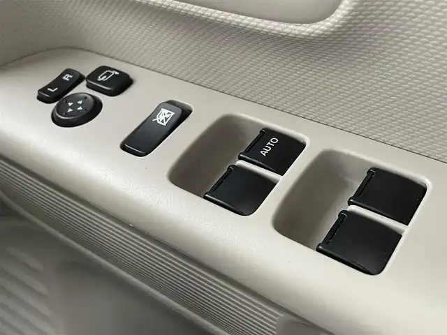 スズキ スペーシア HYBRID X 滋賀県 2021(令3)年 3.4万km チアフルピンクメタリック/ホワイト2トーンルーフ 社外ナビ/(CD/AM/FM)/両側電動スライドドア/衝突軽減ブレーキ/レーンキープアシスト/アイドリングストップ/コーナーセンサー/D席シートヒーター/USB
