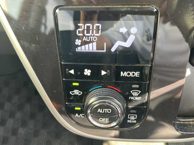 ダイハツ ムーヴ カスタム RS ハイパー SAⅢ 栃木県 2019(令1)年 4.3万km ファイアークォーツレッドM KENWOOD SDナビ/・Bluetooth CD DVD/・TV フルセグ/・バックカメラ/ナビ連動ドライブレコーダー/ハーフレザーシート/運転席シートヒーター/衝突被害軽減システム/コーナーセンサー/LEDヘッドライト/オートライト/スマートキー