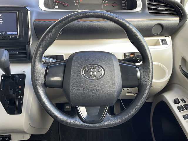 トヨタ シエンタ X 長野県 2021(令3)年 2万km ホワイトパールクリスタルシャイン カロッツェリアメモリナビフルセグTV/USB／Bluetooth/バックカメラ/ETC/左側パワースライドドア/アイドリングストップ/キーレス/保証書・取説