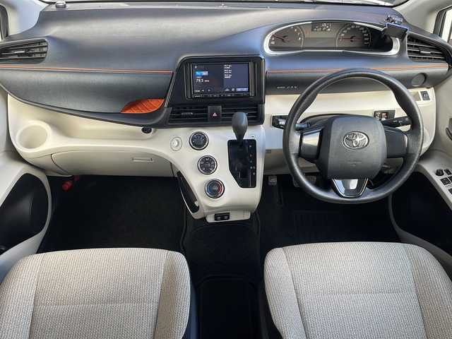 トヨタ シエンタ X 長野県 2021(令3)年 2万km ホワイトパールクリスタルシャイン カロッツェリアメモリナビフルセグTV/USB／Bluetooth/バックカメラ/ETC/左側パワースライドドア/アイドリングストップ/キーレス/保証書・取説