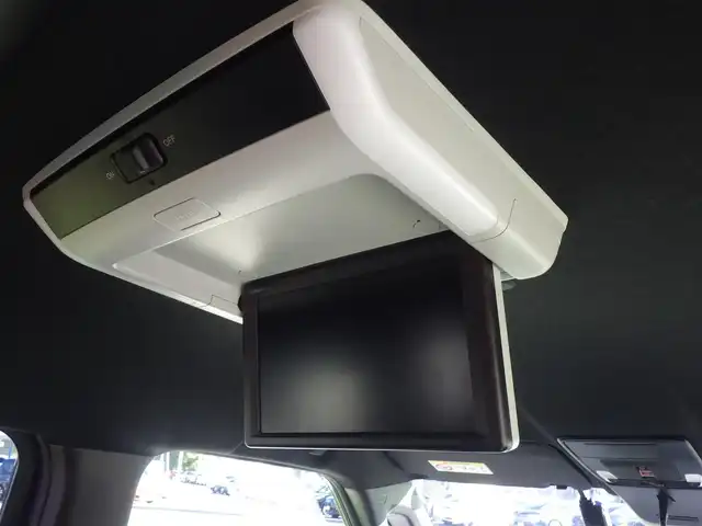 ホンダ ステップワゴン スパーダ eHEV 千葉県 2022(令4)年 4.5万km ミッドナイトブルービームM ホンダセンシング/・衝突軽減ブレーキ（CMBS）/・車線維持支援システム（LKAS）/・アダプティブクルーズコントロール（ACC）/・後方誤発進抑制機能/・誤発進抑制機能/・ブラインドスポットインフォメーション/パワーバックドア/両側パワースライドドア/ハーフレザーシート/前席シートヒーター/後席オットマン/9インチ純正メモリーナビ/地デジTV/【DVD/CD再生機能　Bluetooth接続】/バックカメラ/ドライブレコーダー（前後撮影）/フリップダウンモニター（VM-221T）/革巻きステアリング/ステアリングスイッチ/パドルシフト/ETC/LEDヘッドライト/フォグライト/ウインカーミラー/コーナーセンサー/純正16インチアルミホイル/サイド/カーテンエアバッグ/Honda スマートキー