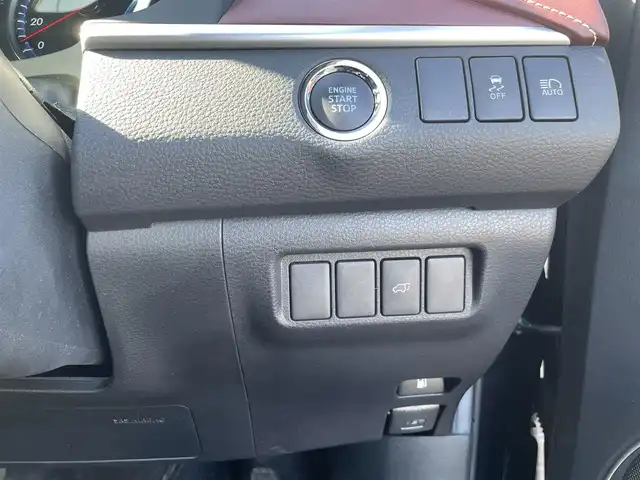 トヨタ ハリアー プレミアム 山梨県 2014(平26)年 6.2万km スパークリングブラックパールクリスタルシャイン ワンオーナー/社外ナビ/CD/DVD/Bluetooth/SD/フルセグTV/バックカメラ/ETC/前席パワーシート/ハーフレザー調シート/オートマチックハイビーム/クルーズコントロール/サイドバイザー/フォグランプ/スペアキー/取扱説明書/保証書/夏タイヤ純正AW付き車載（235/55/18）