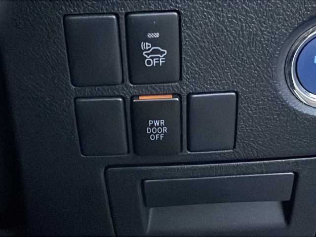 トヨタ アルファードハイブリット G 福島県 2017(平29)年 10.1万km ホワイト ４ＷＤ　純正ナビ　モデリスタエアロ　フルセグＴＶ　Ｄ席・Ｎ席パワーシート　バックカメラ　フリップダウンモニター　両側パワースライドドア　クルコン　衝突軽減ブレーキ　スマートキー　エンジンスターター