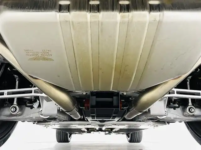 アストンマーティン Ａ・マーチン ＤＢＸ 707 福島県 2022(令4)年 0.2万km 緑 アクティブブレーキアシストシステム/・コーナーセンサー/・パーキングアシスト/パノラミックガラスルーフ/純正ワイドナビ/・BT/FM/AM/アップルカープレイ/バックカメラ/LEDヘッドライト/・フォグライト/シートヒーター/・エアーシート/純正アルミホイール付きサマータイヤ/ドラレコ/ハイエンドオーディオシステム/アイドリングストップ/プッシュスタート/・スマートキー