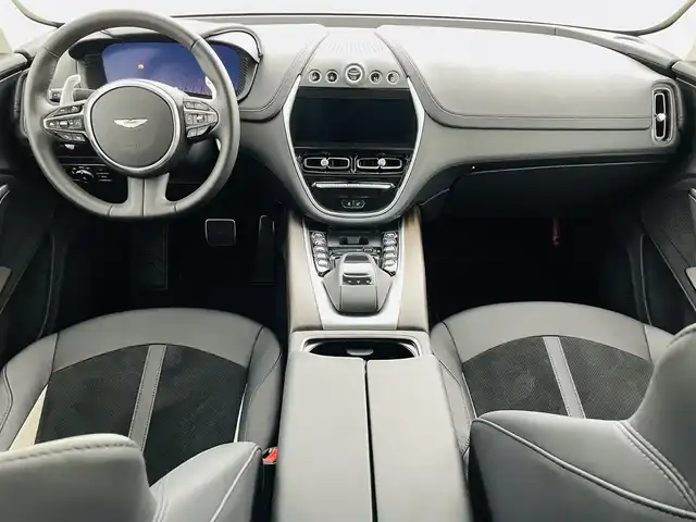 アストンマーティン Ａ・マーチン ＤＢＸ 707 福島県 2022(令4)年 0.2万km 緑 アクティブブレーキアシストシステム/・コーナーセンサー/・パーキングアシスト/パノラミックガラスルーフ/純正ワイドナビ/・BT/FM/AM/アップルカープレイ/バックカメラ/LEDヘッドライト/・フォグライト/シートヒーター/・エアーシート/純正アルミホイール付きサマータイヤ/ドラレコ/ハイエンドオーディオシステム/アイドリングストップ/プッシュスタート/・スマートキー