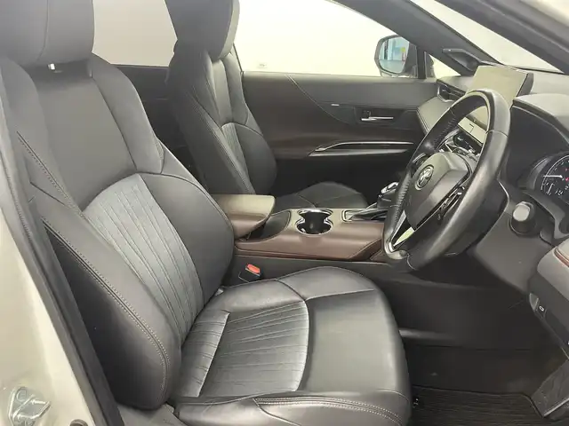 トヨタ ハリアー Z 福岡県 2021(令3)年 4.7万km ホワイトパールクリスタルシャイン モデリスタエアロ　/純正１２．３型ナビ／フルセグＴＶ　/バックカメラ　/ＪＢＬプレミアムサウンド　/デジタルルームミラー　/ビルトインETC２．０　/トヨタセーフティセンス　/レーダークルーズコントロール　/コーナーセンサー　/衝突軽減ブレーキ　/レーンキープ　/ブラインドスポットモニター　/アクセル踏み間違い防止　/ヘッドアップディスプレイ　/ハーフレザーシート　/パワーバックドア　/ＬＥＤヘッドライト　/純正１９インチアルミホイール