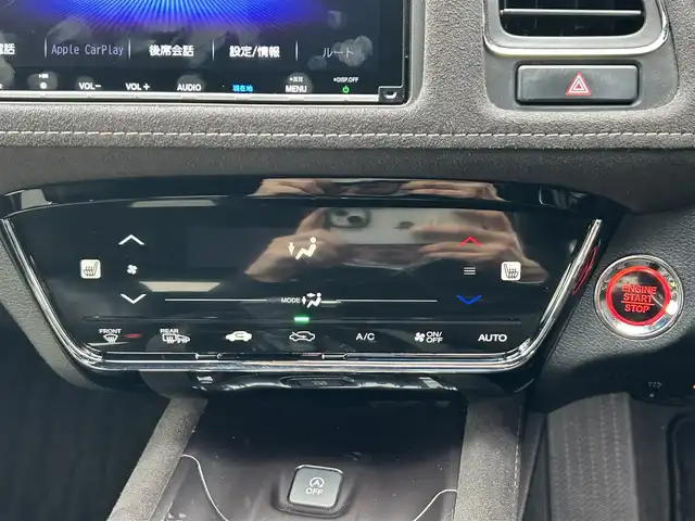 ホンダ ヴェゼル RS ホンダセンシング 福岡県 2019(令1)年 3.5万km クリスタルブラックパール 純正ナビ（VXM-197VFEi）/（ラジオ/CD/DVD/BT/フルセグTV）/アダプティブクルーズコントロール/バックカメラ/パドルシフト/前席シートヒーター/ドライブレコーダー/ビルトインETC/USB入力端子/純正18インチアルミホイール/純正フロアマット/レーンキープアシスト/横滑り防止装置/衝突被害軽減システム/オートライト/ステアリングスイッチ/アイドリングストップ/ドアバイザー/スペアキー/取扱説明書/保証書