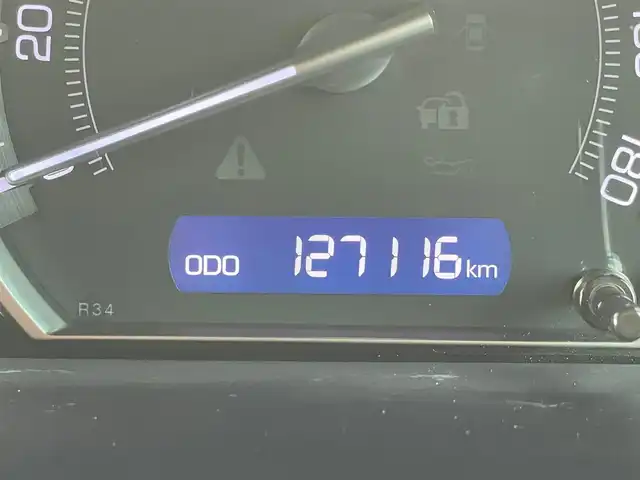 トヨタ エスクァイア Xi 愛知県 2016(平28)年 12.8万km ホワイトパールクリスタルシャイン /当店買取/法人1オーナー/禁煙/8人乗り//純正NSZT-Y66T/9インチSDナビ//バックカメラ//PCS/LDA/LEDヘッド/AHB/Aライト//リヤサンシェード//Aストップ/純正15アルミホイール//左Pスライドドア//ビルトインETC//ISOFIX/革巻きステアリング//保証書/ナビ取説/取説/スペアキー/スマートキー