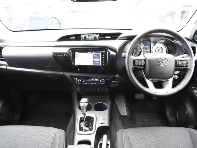トヨタ ハイラックス Z 福岡県 2021(令3)年 2.5万km オキサイドブロンズM プリクラッシュセーフティ/純正メモリナビ/フルセグ/CD/DVD/BT/バックカメラ/純正LEDヘッドライト/純正17インチアルミホイール/純正ハードトノカバー/純正フロアマット/レーダークルーズコントロール/革巻きステアリング/ステアリングリモコン/コーナーセンサー/ETC/ディーゼルターボ/センターデフロック/レーンキープアシスト/新車時保証書/取扱説明書