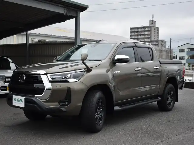 トヨタ ハイラックス Z 福岡県 2021(令3)年 2.5万km オキサイドブロンズM プリクラッシュセーフティ/純正メモリナビ/フルセグ/CD/DVD/BT/バックカメラ/純正LEDヘッドライト/純正17インチアルミホイール/純正ハードトノカバー/純正フロアマット/レーダークルーズコントロール/革巻きステアリング/ステアリングリモコン/コーナーセンサー/ETC/ディーゼルターボ/センターデフロック/レーンキープアシスト/新車時保証書/取扱説明書