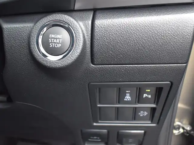 トヨタ ハイラックス Z 福岡県 2021(令3)年 2.5万km オキサイドブロンズM プリクラッシュセーフティ/純正メモリナビ/フルセグ/CD/DVD/BT/バックカメラ/純正LEDヘッドライト/純正17インチアルミホイール/純正ハードトノカバー/純正フロアマット/レーダークルーズコントロール/革巻きステアリング/ステアリングリモコン/コーナーセンサー/ETC/ディーゼルターボ/センターデフロック/レーンキープアシスト/新車時保証書/取扱説明書