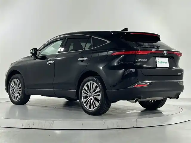 トヨタ ハリアー Z 佐賀県 2023(令5)年 1.3万km プレシャスブラックパール メーカーナビ/JBLサウンドスピーカー/ハーフレザーシート/デジタルインナーミラー/パワーバックドア/前後ドライブレコーダー/パノラミックビューモニター/LTA/BSM/PCS/RCTA/PKSB/RSA/HUD/オートハイビーム/ビルトインETC2.0/ステアリングスイッチ/フルセグテレビ(走行中視聴可)