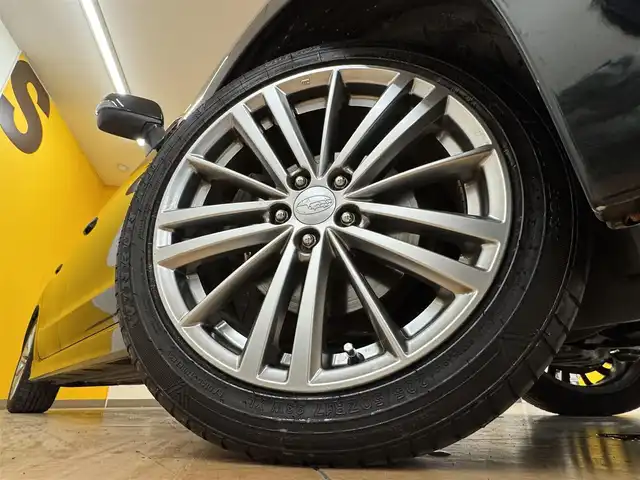 スバル インプレッサ スポーツ 2．0i－S 群馬県 2014(平26)年 7.4万km クリスタルブラックシリカ 社外SDナビ/・フルセグTV/・CD/DVD/BT/・iPod/AM.FM/ETC/クルーズコントロール/D/N席パワーシート/ハーフレザーシート/オートライト/フォグランプ/アイドリングストップ/純正17インチAW/純正フロアマット/ドアバイザー/横滑り防止システム/電動格納ウィンカーミラー