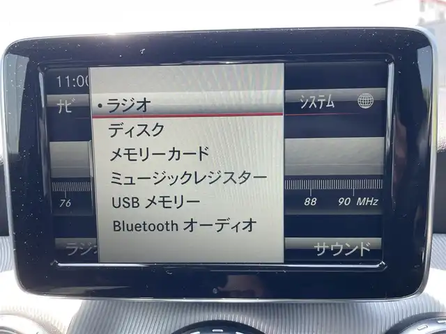 メルセデス・ベンツ ＧＬＡ１８０ 福岡県 2015(平27)年 4.5万km オリエントブラウン レーダーセーフティパッケージ　/盗難防止　/エアバック　/バックカメラ　/コーナーセンサー　/ナビ　/Ｂｌｕｅｔｏｏｔｈ　/フルセグＴＶ　/純正アルミホイール　/純正フロアマット　/プッシュスタート　/スマートキー/オートライト/LEDヘッドライト/電動リアゲート/フルフラット