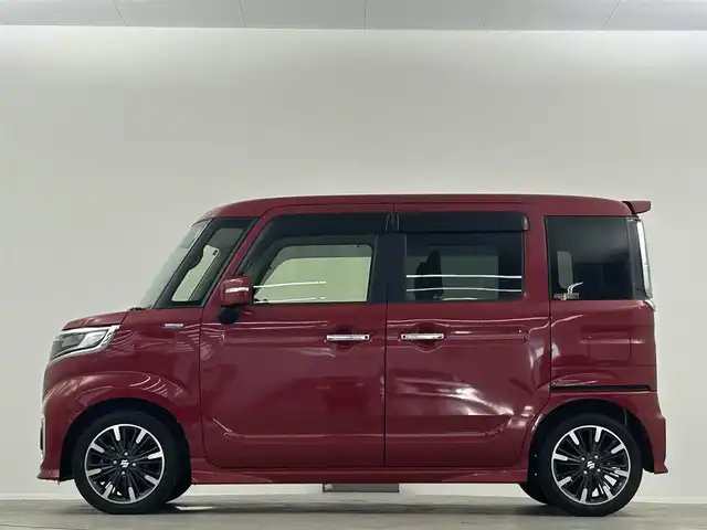 スズキ スペーシア カスタム HYBRID XS 埼玉県 2020(令2)年 5.7万km フェニックスレッドパール 両側パワースライドドア　社外ナビ　フルセグ　Bluetooth　DVD　SD　ＥＴＣ　Ｄ席シートヒーター　ＬＥＤヘッドライト　ＬＥＤフォグランプ　後席サーキュレーター　後席サンシェード　