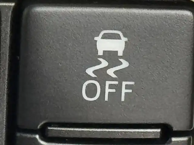 ダイハツ ムーヴ キャンバス G メイクアップ VS SAⅢ 福岡県 2021(令3)年 3.6万km パールホワイトⅢ/ナチュラルベージュマイカメタリック 2トーン 純正ナビ／フルセグＴＶ／BT/ＥＴＣ　/ドライブレコーダー　/両側パワースライドドア　/全方位カメラ　/シートヒーター　/衝突軽減被害システム　/横滑り防止装置　/オートライト　/アイドリングストップ　/オートハイビーム