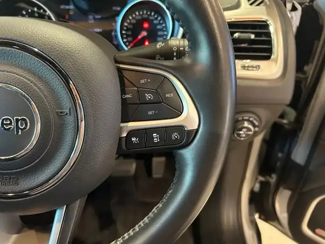 クライスラー・ジープ ジープ コンパス Sモデル 道央・札幌 2019(令1)年 3.7万km グレー 全国160台限定車（ミニマルグレー：80台）/専用19インチAW/Beats Audioプレミアムサウンド/バイキセノンヘッドライト/パワーリフトゲート/本革シート/フロントシートヒーター/ACC/ブラインドスポットモニター/レーンセンス/純正メモリナビ/フルセグテレビ/USB/BT/バックカメラ/パークセンス