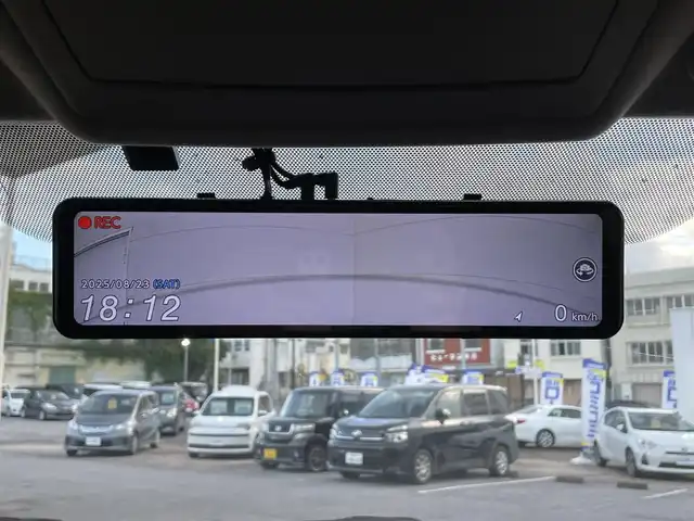 トヨタ プリウス α S チューンブラック 沖縄県 2014(平26)年 4.4万km ブラキッシュレッドマイカ (株)IDOMが運営する【じしゃロンコザ店】の自社ローン専用車両になりますこちらは現金またはオートローンご利用時の価格です。自社ローンご希望の方は別途その旨お申付け下さい/・純正ナビ/・Bluetooth接続/・TV/・DVD再生/・バックカメラ/・ETC/・スマートキー/・プッシュスタート/・ドライブレコーダー/・純正アルミホイール/・純正フロアマット/・オートライト