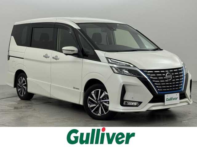 日産 セレナ e－パワー ハイウェイスター V 福岡県 2022(令4)年 3.6万km ブリリアントホワイトパール 純正１０型ナビ　/全方位カメラ　/デジタルルームミラー　/プロパイロット　/コーナーセンサー　/エマージェンシーブレーキ　/レーンキープ　/ＢＳＷ　/両側電動スライドドア　/シートヒーター　/ステアリングヒーター　/ＬＥＤヘッドライト